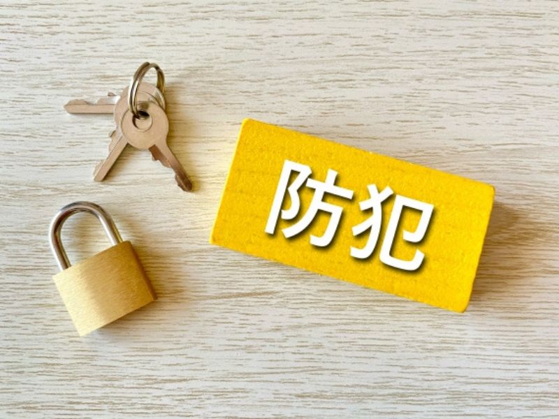 【外壁塗装中】留守の間や夜間も安心！工事期間中に気をつけたい「防犯」のポイントと対策